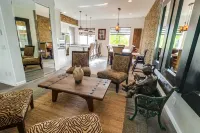 Luxury Coronado Home 500ft to Beach, Ferry, & Restaurants + Rooftop