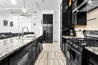 Charming 3-bedroom house in fantastic El Paso with AC, WiFi Hotels in El Paso County