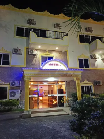 Airport Hotel Clark Hotels near CLARK GLOBAL CITY Sign