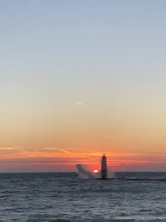 Recently Updated Private Home less than 1 mile from Downtown Frankfort & Beaches