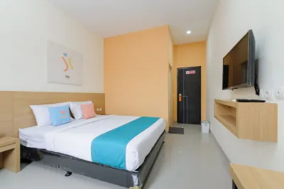 Sans Hotel Cibanteng Dramaga Bogor Các khách sạn ở Kemang