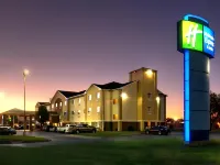 Holiday Inn Express & Suites CANYON by IHG Hotels in Canyon