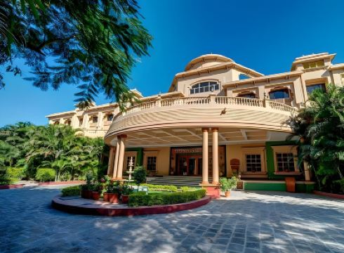 Renest Shraddha Inn - Shirdi