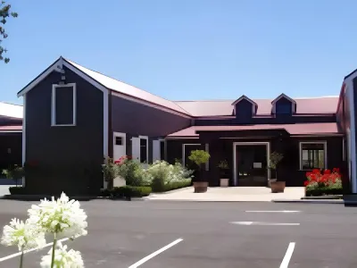 Gateway Motor Inn