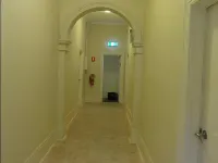 Perth 178 Backpackers ( Valid Passport Required for Check in ) Northbridge 호텔