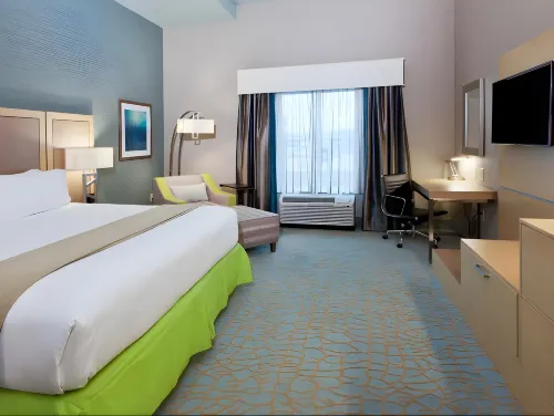 Holiday Inn Express & Suites Warner Robins North West Hotels in Warner Robins