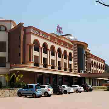 Suvi Palace Hotel Exterior