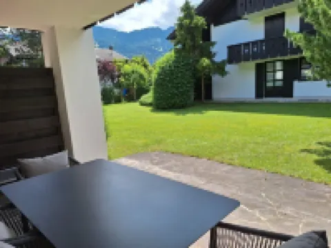 Moderne Gemütliche Stilvolle Wohnung im Schönen Garmisch-partenkirchen