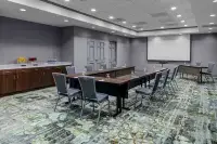 Hampton Inn & Suites by Hilton Arlington Crystal City DCA