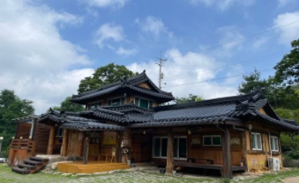 Danyang One Night Palace Pension