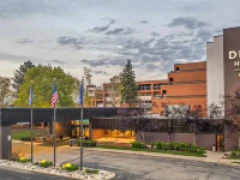 Delta Hotels Mount Pleasant Hotels in Racine