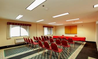 Extended Studio Hotel Ontario