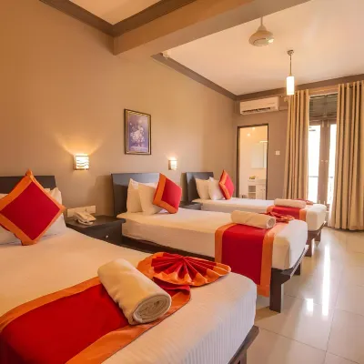 Kings Ridge Kandy Hotels near City Centre