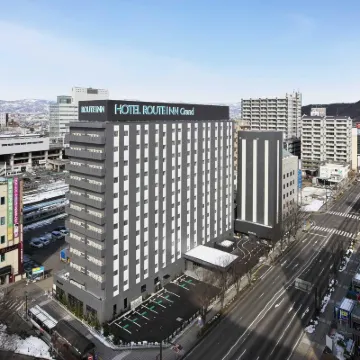 福島站前東口露櫻格蘭飯店 福島（福島）附近的飯店