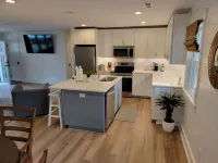 SUMMERVILLE SWEET TEA! 5 min Historic Summerville/Plantations, Renovated, Wifi!