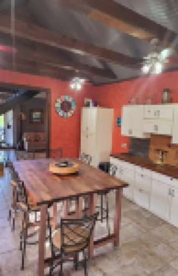 Beautiful home on the wine trail. Pool, cooks kitchen, incredible master suite