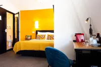Hotel Snouck Van Loosen