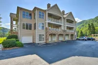 Luxury Mountain Golf w/ Pool & Hot tub
