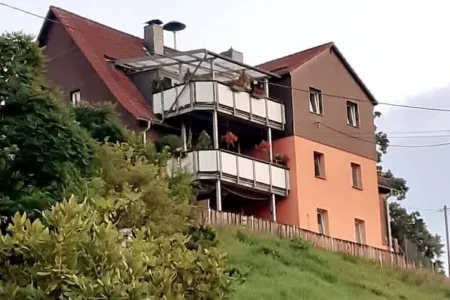 Schöne und Ruhige Ferienwohnung in Ottendorf