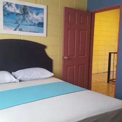 Guesthouse Dos Molinos B&B Hotels near CityMall San Pedro Sula