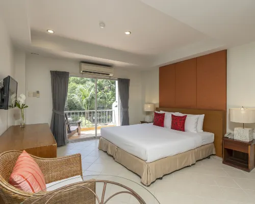 Bella Villa Pattaya 3rd Road Hoteles cerca de Calle de las Bebidas