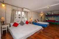 Secret garden pool villa