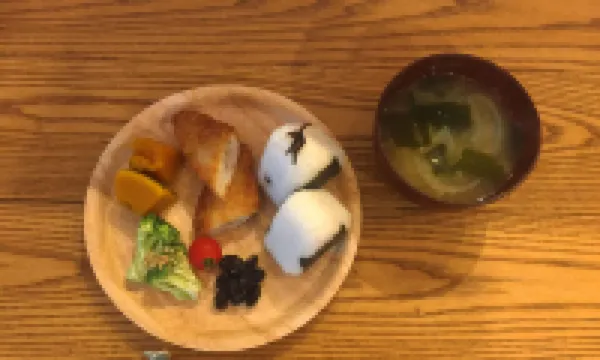 ชาริน คานาซาวา แทรเวลเลอร์ส อินน์ - โฮสเทล