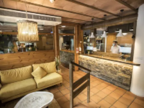 Hotel Restaurant les Brases Hotels in Sort