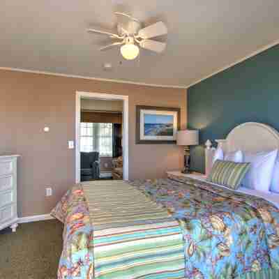 Colonial Acres Resort Rooms