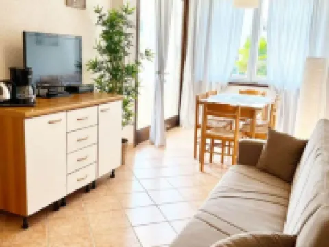 Charming Apartment With Garden Hotels in Funtana