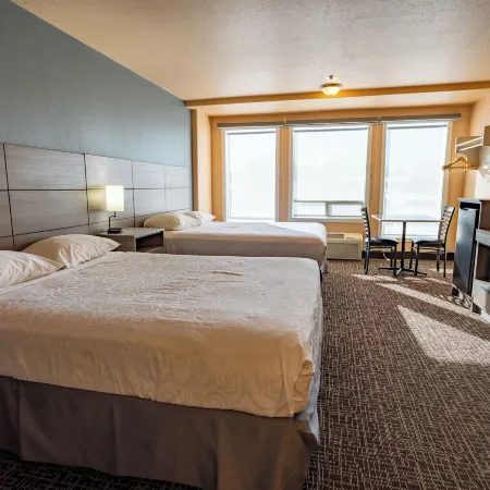 Ramada by Wyndham Cranbrook Hotele w: Cranbrook
