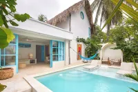 Hotel Fenix Beach Cartagena - Kolam Renang