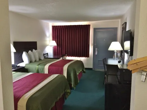 Travel Inn & Suites Atlanta Texas