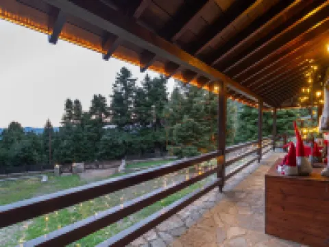 Dandy Villas Elatodasos - Chalet Artemis - Fir Forest - Jeep & Nature Lovers Hotels in Parnassos