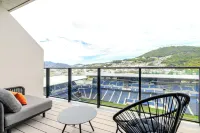Stadium City Hotel Nagasaki - Bjergudsigt