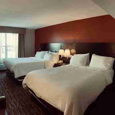 Pearl Street Hotel & Suites Rooms
