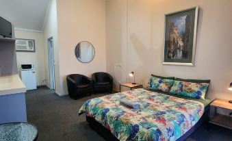 Wentworth Central Motor Inn