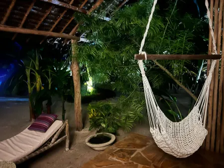 Boutique Villa Unaweza Отели рядом с достопримечательностью «Мнемба»