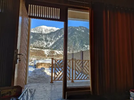 Woodridge Cottages Kalam