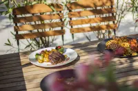 Hotel Lumbarda - Frühstück
