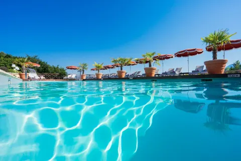 Les Trésoms Lake and Spa Resort