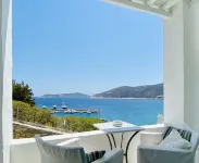 Niriedes Hotel - Ocean View