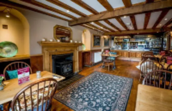 The Longboat Inn