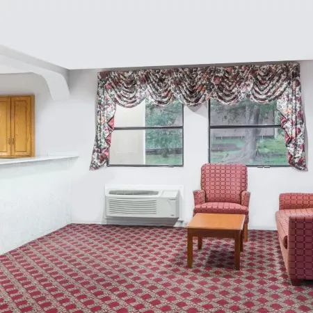 Deluxe Inn Denton