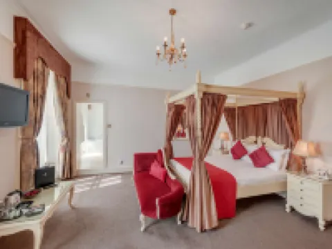 新大陸，貝斯特韋斯特Sure精選酒店 普利茅斯酒店