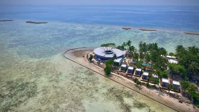 Nirva Ocean House Hotel in zona Pulau Ayer