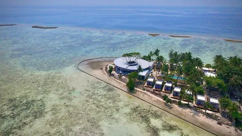 Nirva Ocean House Hotels in Thousand Islands