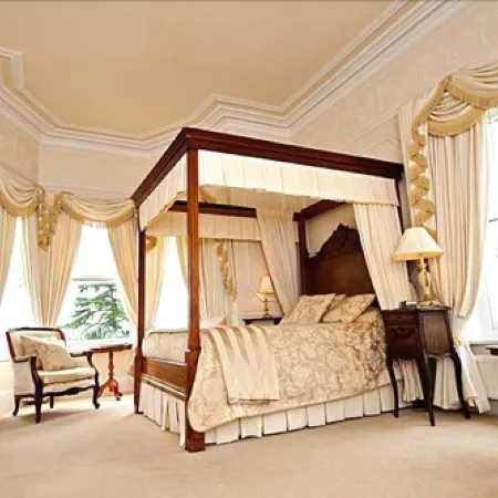 Munstone House