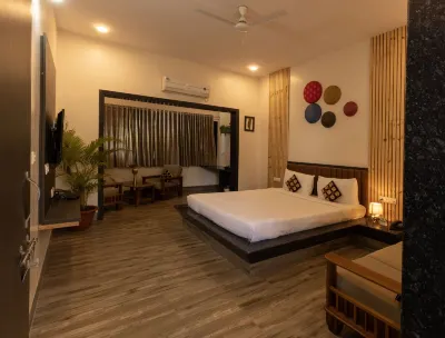Vraksh Resort Hotels near Potiya lake