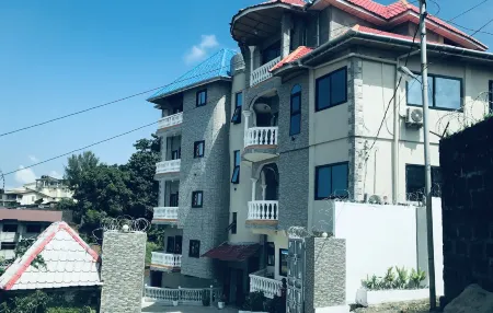 Belvoir Apart-Hotel Отели рядом с достопримечательностью «Ламли-Бич-роуд»